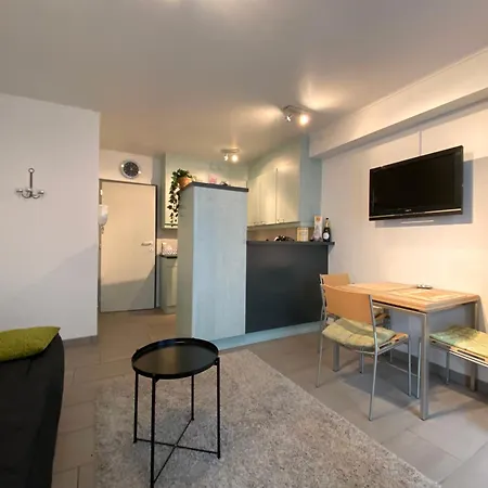 Apartment Ensor